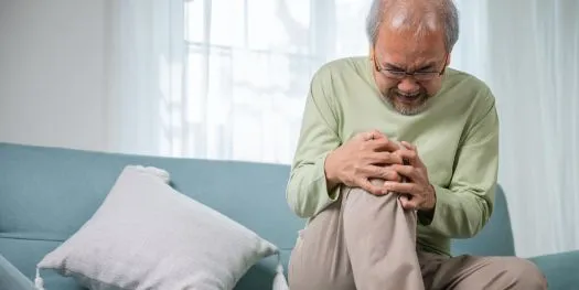 Common Winter Triggers That Increase Winter Joint Pain