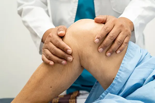 Best Knee Replacement Doctors In Greater Noida